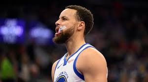 [德甲]吉滕斯闪开防守 右脚兜射扩大比分